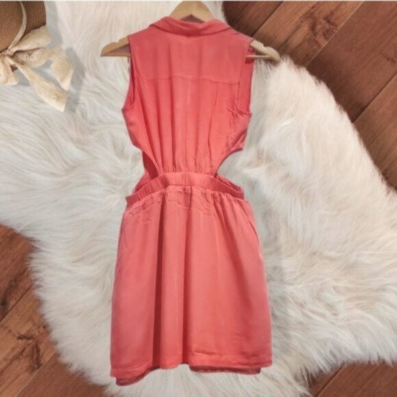 TCEC Los Angeles• Coral Cut-Out Retro Style Dress - Picture 15 of 16